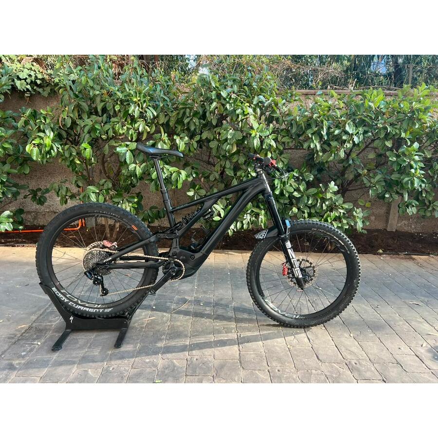 Specialized Kenevo Expert 6Fattie S3 usada certificada · MTB · Negro Matte